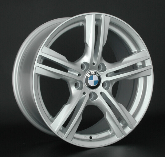 Диск Replay B172 18x8.50 5x120 ET46 DIA74.10 SILVER