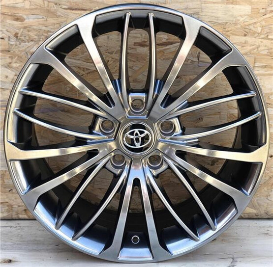 Диск Replica Dws Ty-1952 18x8 5x114.30 ET50 DIA60.10 HB