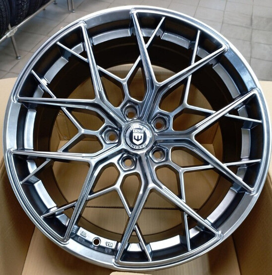 Диск Iwheel Ivf-754 18x8 5x114.30 ET35 DIA73.10 HB